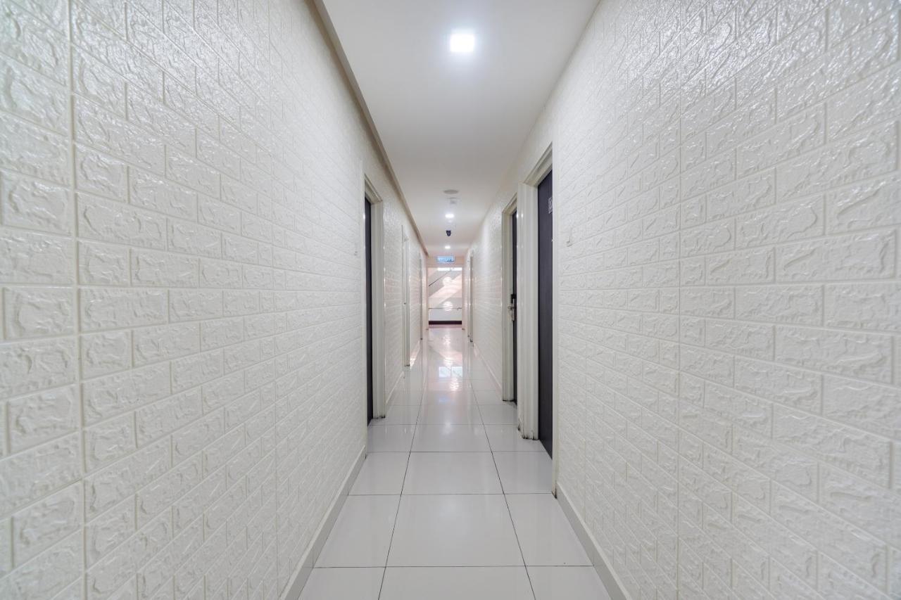 Gm Holiday Hotel Permai Jaya Kampong Tebing Rabak Exterior foto