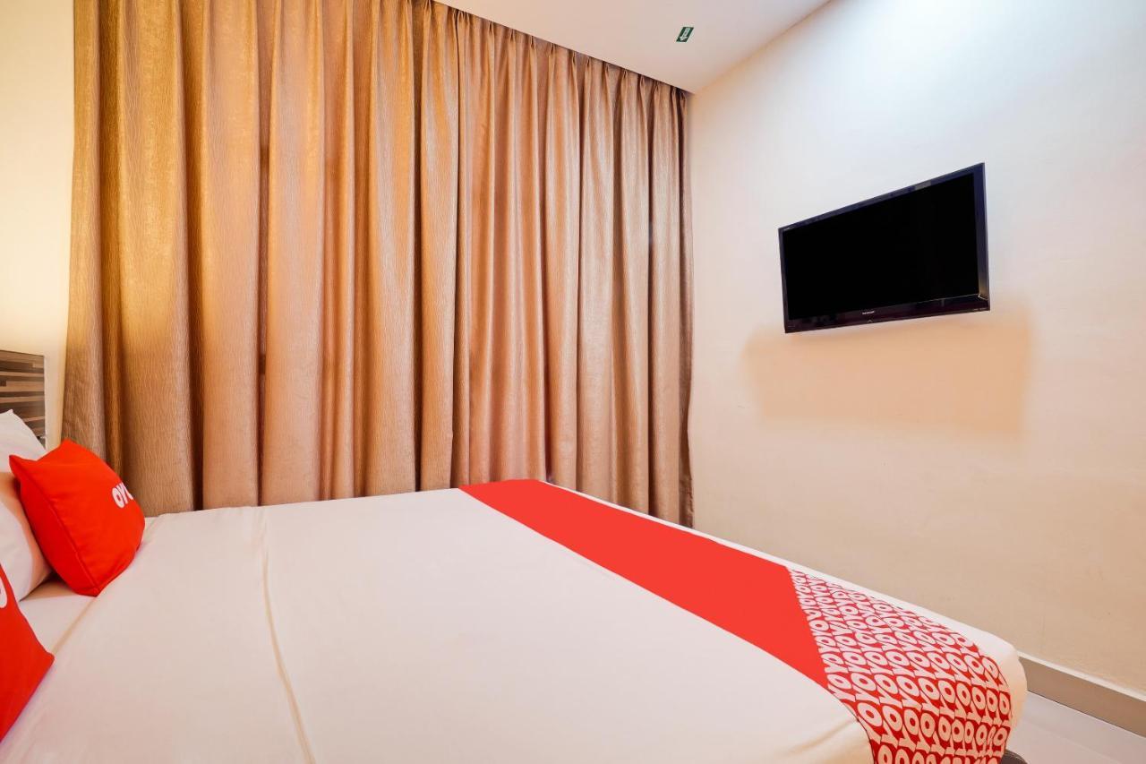Gm Holiday Hotel Permai Jaya Kampong Tebing Rabak Exterior foto