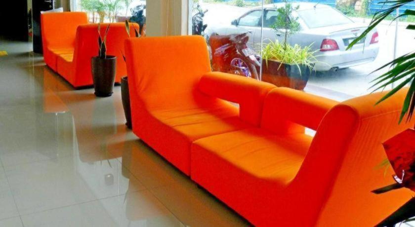 Gm Holiday Hotel Permai Jaya Kampong Tebing Rabak Exterior foto